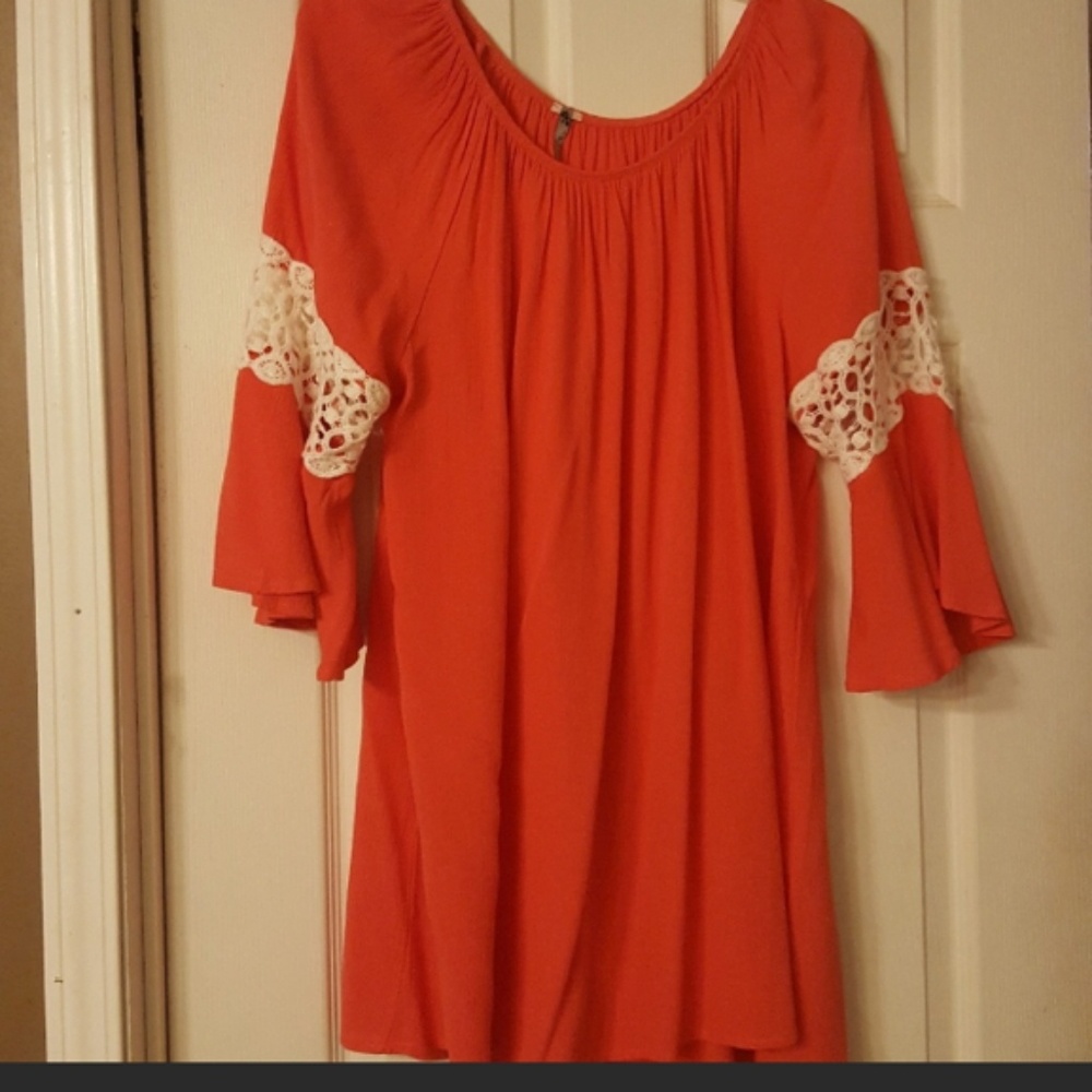 Boutique tunic